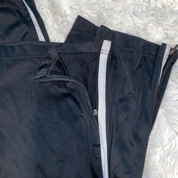 NIKE sweats - Picture 2 of 3